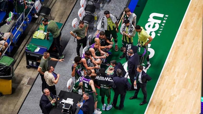 Unicaja se impone al ALBA Berlín y Ibon Navarro destaca errores en momentos clave