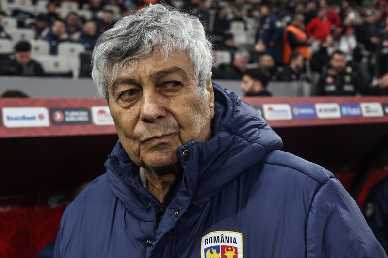 Mircea Lucescu lascia la panchina della Romania per motivi di salute