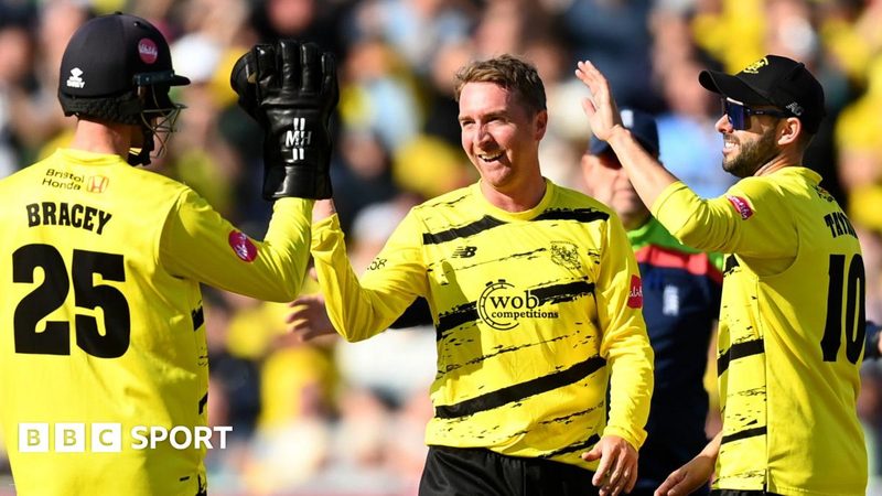 Tom Smith Joins England Women's Coaching Team Ahead of T20 World Cup