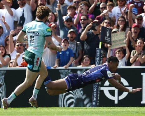 Rayasi's Hat-Trick Powers Bordeaux to Dominant 64-14 Victory Over Leicester