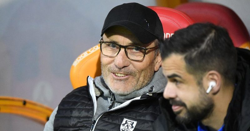 L'Amiens SC : Alain Pochat défend son choix de titulariser Alexis Sauvage au détriment de Bernardoni