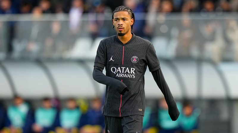 Le PSG file en demi-finale grâce au sublime but de Mathis Jangeal