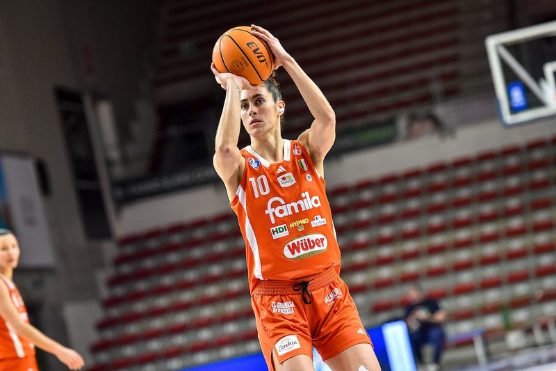 Famila Schio domina gara-1 di semifinale, Derthona non regge il ritmo