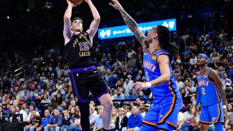 Los Lakers critican a los Mavs por el diagnóstico erróneo de Austin Reaves