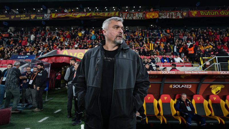 Thomas Reis sieht Chancen bei Istanbuler Traditionsklubs nach Samsunspor-Trennung