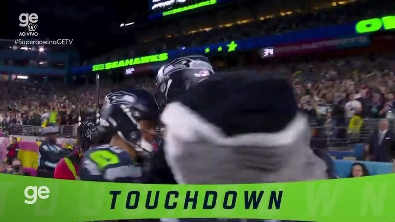 Sam Darnold comemora casamento e Super Bowl em ano recheado de conquistas