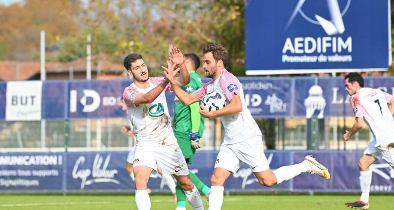 L'Aviron Bayonnais surprend La Roche-sur-Yon et relance la course à la montée