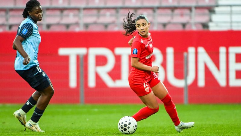 L'avenir menacé de la section féminine du DFCO : "Diriger, c'est assumer, pas abandonner"