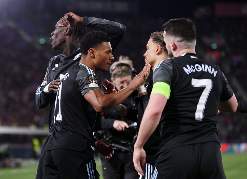 Aston Villa sichert sich wichtigen Sieg gegen Bologna, Porto bleibt ohne Sieg gegen Nottingham