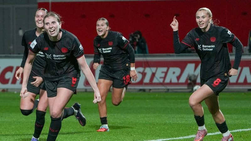 Caroline Kehrer bleibt bis 2027 bei Bayer Leverkusen und peilt Erfolge an