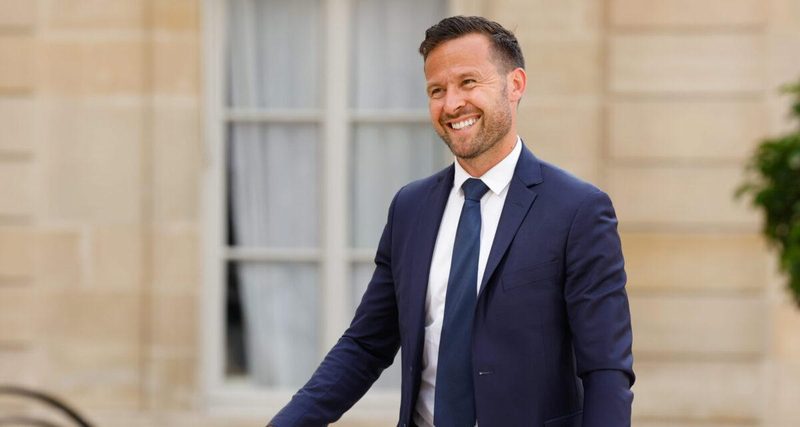 Le PSG : Yohan Cabaye évoque "des sollicitations" mais reste flou sur son avenir