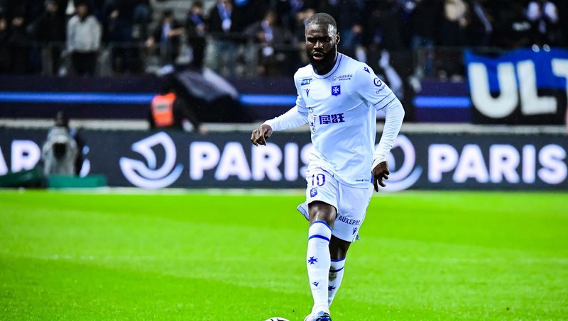 L'AJA défie le FC Nantes : un match décisif pour éviter les barrages !