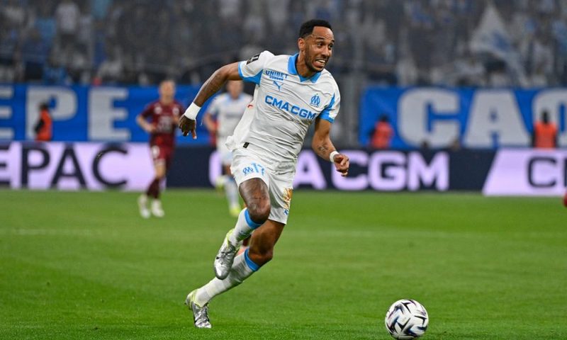 L'OM s'impose face au FC Metz : Aubameyang vise la troisième place