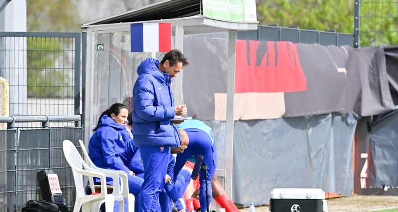 L'équipe de France U19 s'impose contre la Slovaquie (2-1) en éliminatoires de l'Euro 2026