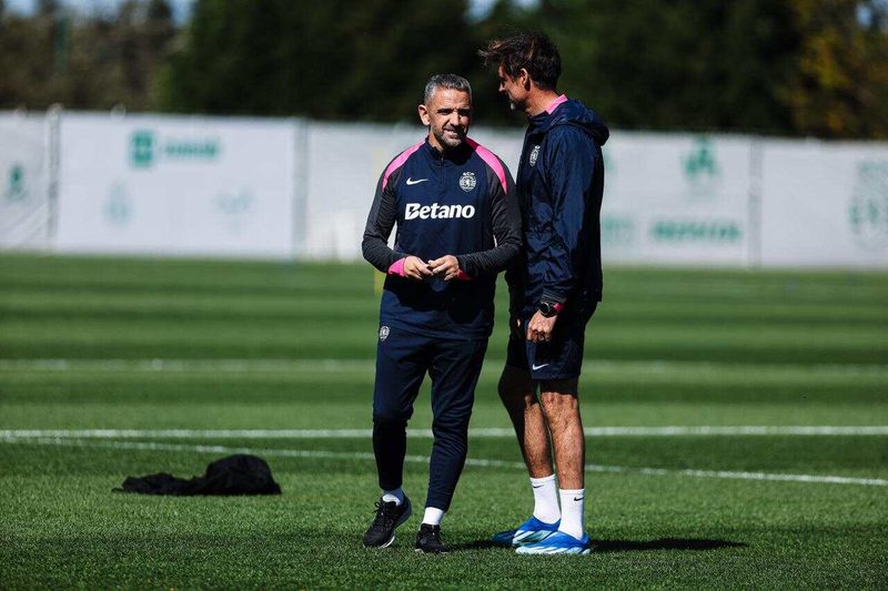 Sporting enfrenta Estrela da Amadora em duelo crucial pelo tricampeonato