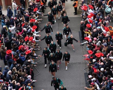 Ireland Faces England in Women's Six Nations Opener with High Stakes