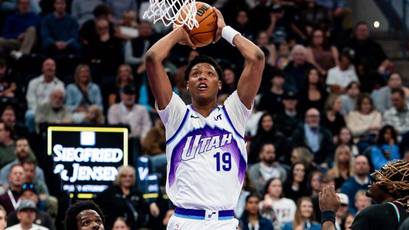 Memphis Grizzlies y Utah Jazz protagonizan un partido histórico con triples-dobles