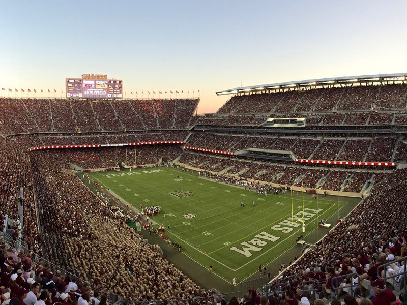 Argentina se prepara para un amistoso que podría romper récord de público con Messi