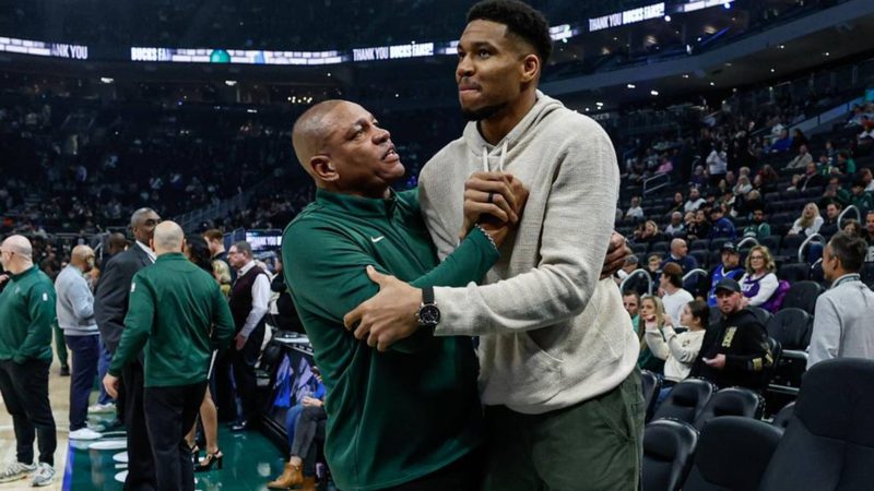 Los Bucks inician su reconstrucción tras la salida de Doc Rivers y la incertidumbre de Antetokounmpo