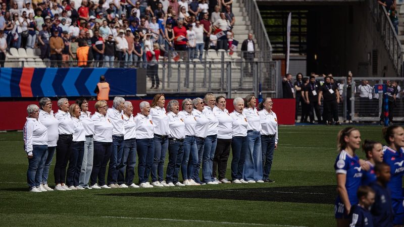 Francia rinde homenaje a las pioneras del rugby femenino tras años de injusticia