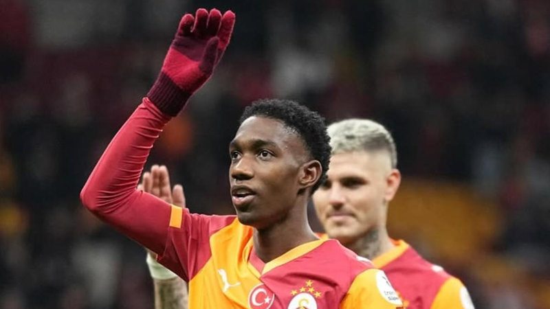 El Galatasaray decide no ejercer la opción de compra por Yaser Asprilla