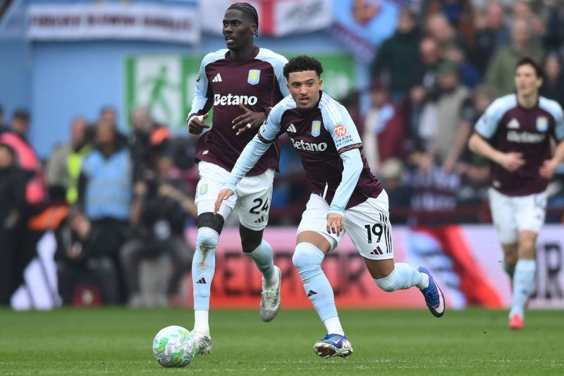 Sancho als ablösefreier Spieler: BVB und Leipzig im Wettstreit um den Flügelstar