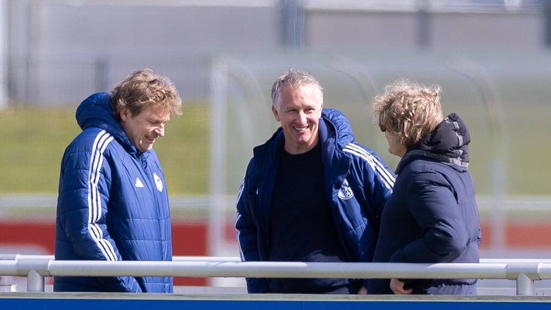 Schalke 04: Hajto fordert Kaderanpassungen für den Bundesliga-Aufstieg