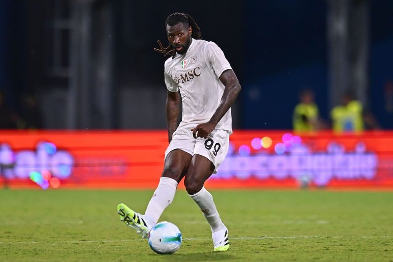 Rivoluzione in arrivo per il Napoli: Lobotka e Anguissa potrebbero partire