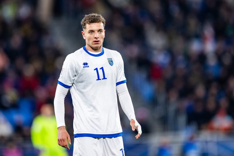 Borussia Dortmund plant Stürmerwechsel: Fisnik Asllani im Fokus