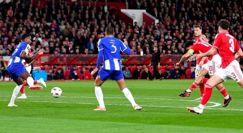 Nottingham Forest elimina FC Porto e garante vaga nas semifinais da Liga Europa