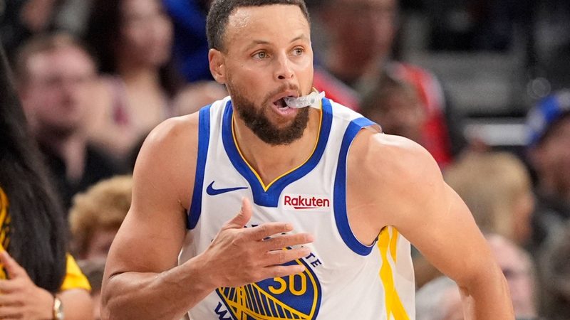 Stephen Curry brilla y saca a los Clippers del 'play-in' con 35 puntos