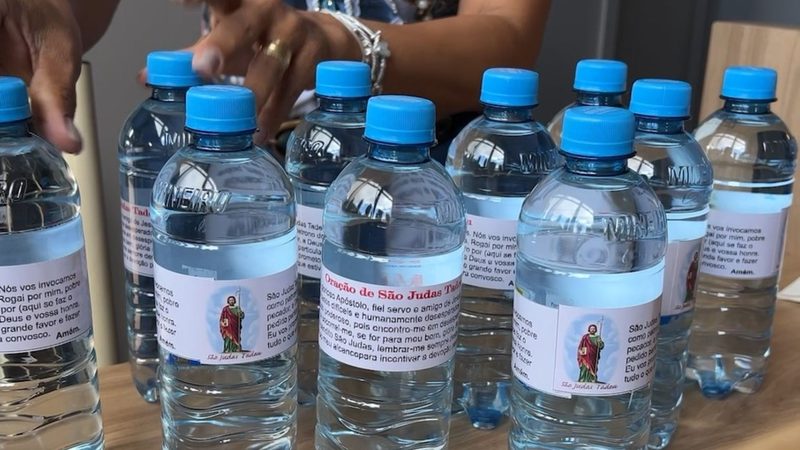 Praia Clube aposta em fé e água benta para vencer Sesc-Flamengo na semifinal