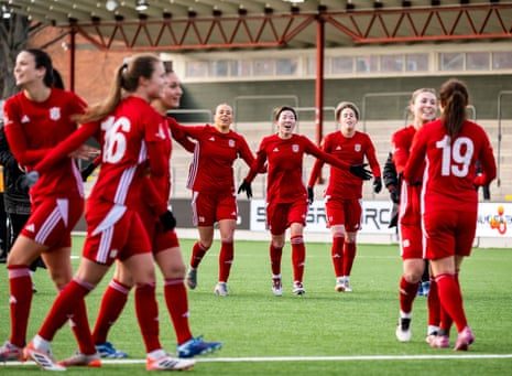 Piteå IF Faces Financial Struggles Amid Geographical Isolation in Damallsvenskan