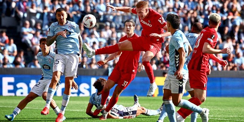 Oliver Glasner führt Crystal Palace ins Halbfinale der Conference League