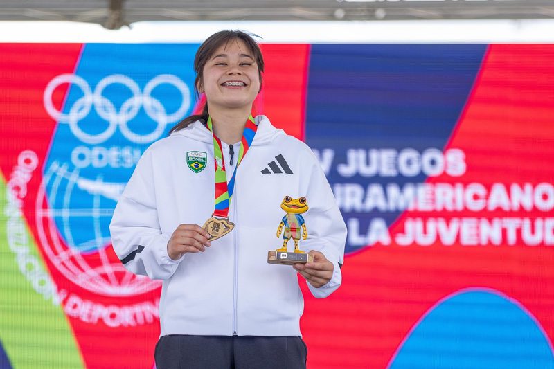 Lavínia Igaki faz história e conquista primeiro ouro do judô brasileiro nos Jogos Sul-Americanos