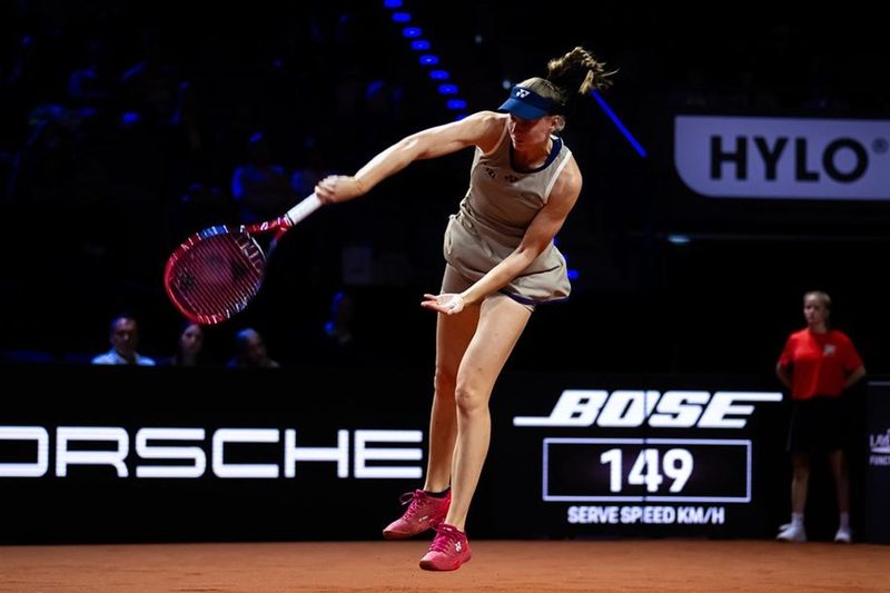 Elena Rybakina avança rápido em Stuttgart com vitória convincente sobre Diana Shnaider