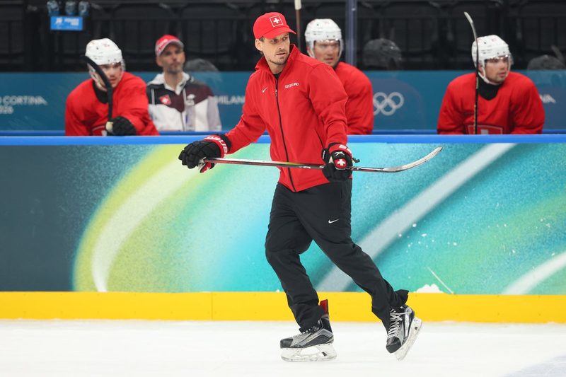 Swiss Ice Hockey Coach Dismissed After Forging Covid Vaccine Certificate for Olympics