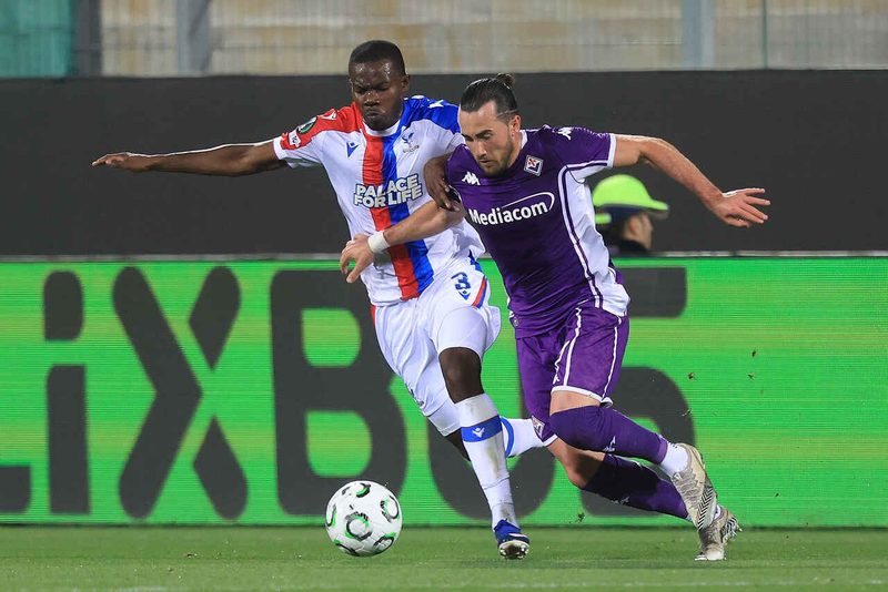 Fiorentina vence, mas Crystal Palace avança na Liga Conferência com agregado de 4 a 2