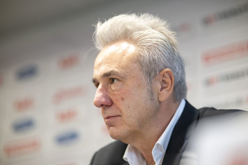 Kessler spricht allein vor den Medien vor Testspiel gegen die Slowakei