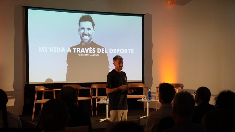 Chema Martínez impulsa el turismo deportivo en Magaluf antes de la media maratón