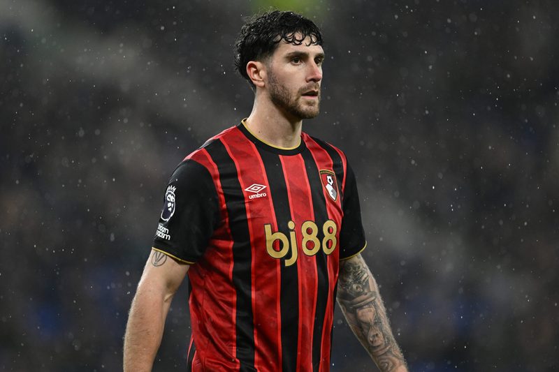 Marcos Senesi si allontana dalla Juventus: il Tottenham si fa avanti