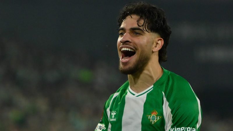 Ez Abde brilla en el Real Betis y cumple su promesa de ser el mejor