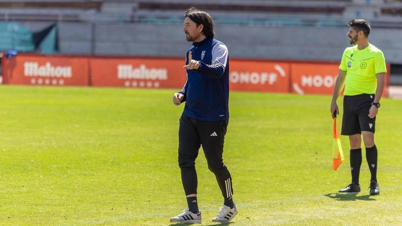 Secho Martínez destaca la importancia de la hambre de victoria ante el Montañeros