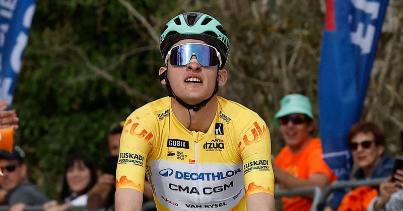 Paul Seixas, l'étoile montante du cyclisme français, remporte le Tour du Pays basque
