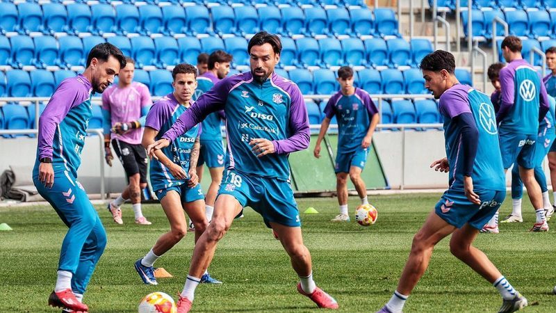 Celta Fortuna se acerca al líder mientras el Tenerife busca recuperar terreno
