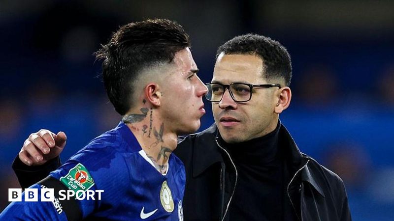 Enzo Fernandez Returns as Chelsea Faces Critical Challenges Ahead of Manchester United Clash