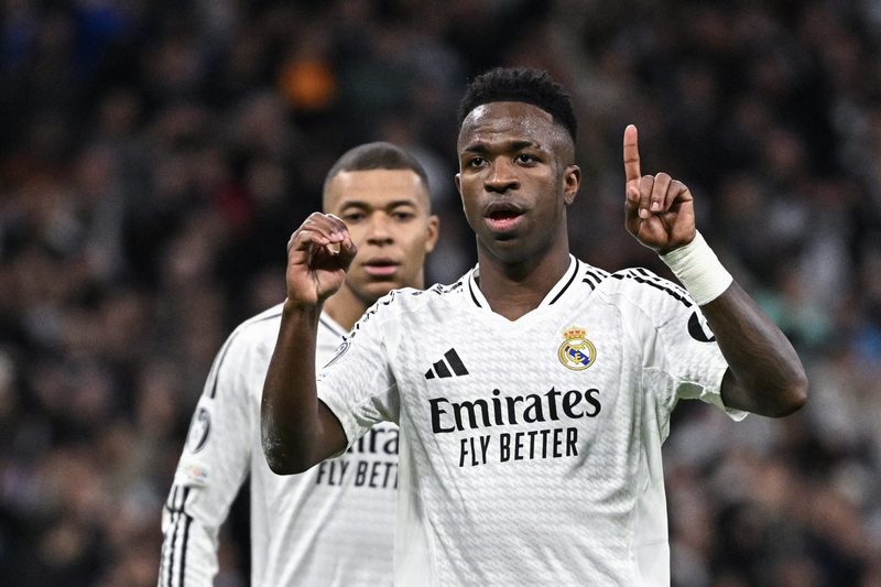 Vinicius Jr e Real Madrid: il rinnovo contrattuale si complica