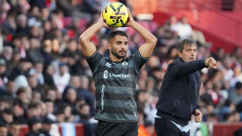 Luis Miguel Ramis analiza el duelo entre Burgos y Castellón: la baja de Mellot pesa