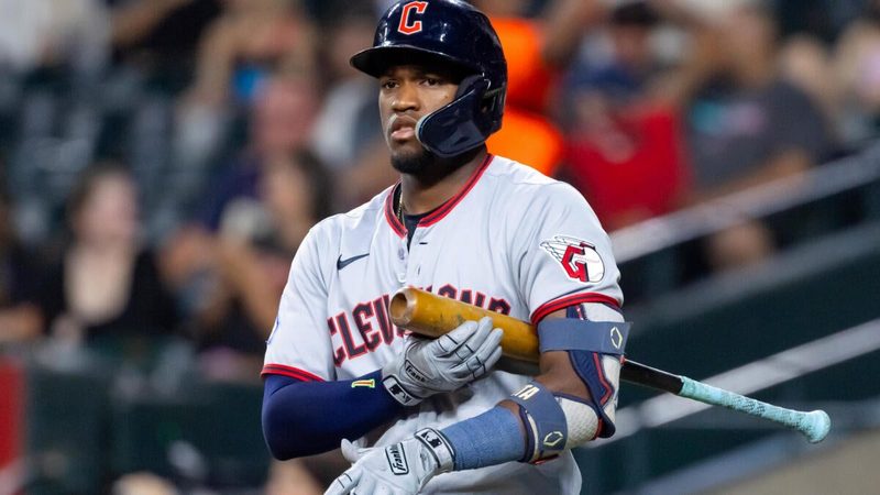 Uncovering Week 5's Hidden Gems: Top 10 Sleeper Hitters in Fantasy Baseball