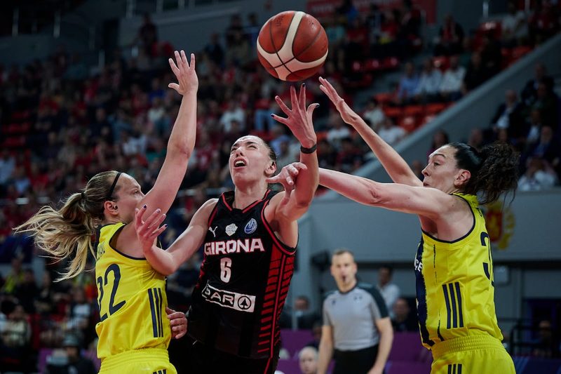 El Spar Girona lucha pero cae ante el poderío del Fenerbahçe en semifinales